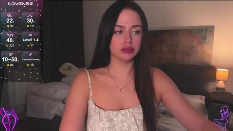 Snapshot of megan_nilson chatting on 01/27/25, 06:20 Megan online show from 01/27/25, 06:20