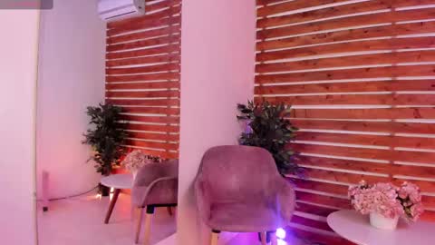 megan_raiin online show from 09/13/25, 08:14