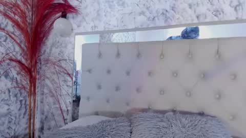 MEGAN  online show from 12/22/25, 11:18