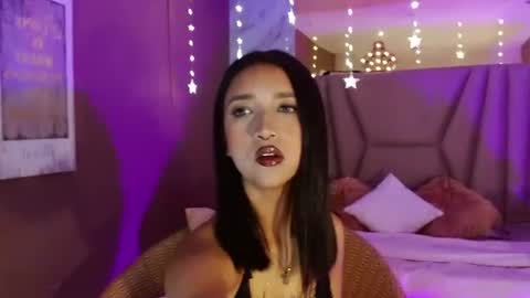 megan_saint online show from 06/19/26, 02:21