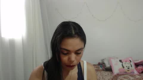 Snapshot of megan_shadow chatting on 12/04/25, 07:33 Megan Shadow online show from 12/04/25, 07:33