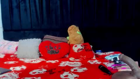 Snapshot of megan_stathan chatting on 10/14/25, 10:32 Megan online show from 10/14/25, 10:32