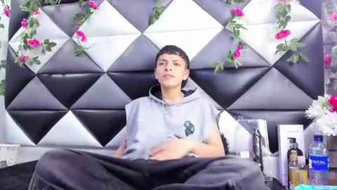 Snapshot of megan_thompsonn_ chatting on 10/17/25, 02:26 megan_thompsonn_ online show from 10/17/25, 02:26