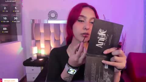 Snapshot of megan_wolf_1 chatting on 02/25/25, 08:36  Megan  Online 1200am To 600 am Colombian time online show from 02/25/25, 08:36