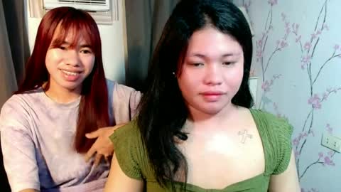 Snapshot of megan_younng chatting on 06/19/26, 02:27 MEGAN online show from 06/19/26, 02:27
