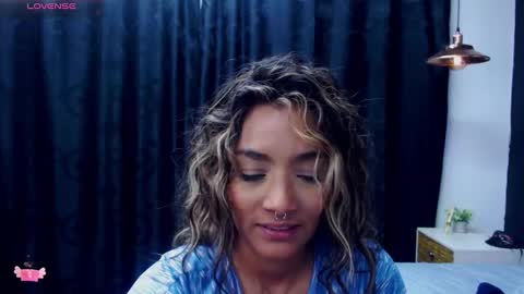 M E G A N   online show from 12/04/24, 07:45