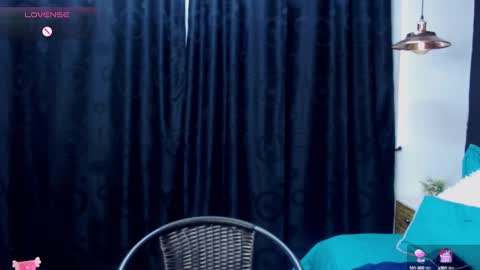 M E G A N   online show from 12/15/24, 05:53