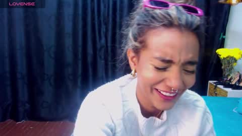 M E G A N   online show from 12/29/24, 07:22