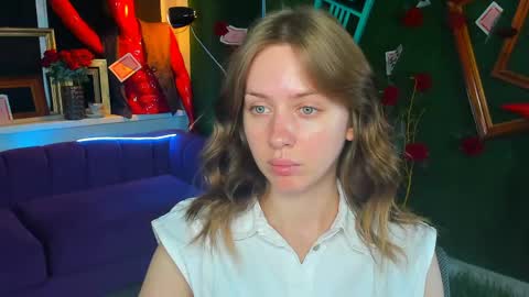Snapshot of meganclapp chatting on 05/19/26, 05:14 Megan online show from 05/19/26, 05:14