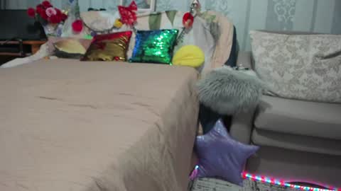 Snapshot of meganfox3325 chatting on 01/31/25, 07:50 Nicki--------- Welcome to my Room online show from 01/31/25, 07:50