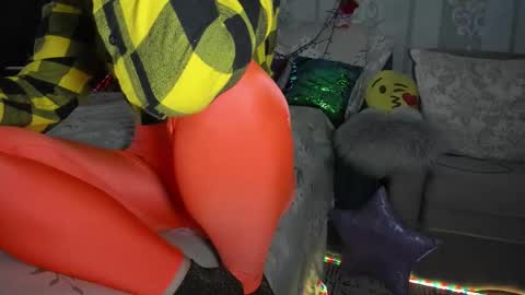 Nicki--------- Welcome to my Room online show from 11/29/25, 08:17