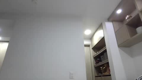 megan        online show from 01/16/25, 03:45