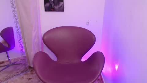 MEGAN online show from 05/01/26, 11:09