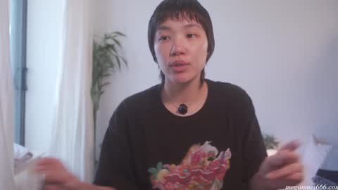 Snapshot of meganmei666 chatting on 05/18/26, 06:14 for more 3 online show from 05/18/26, 06:14