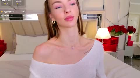 Snapshot of meganmouriss chatting on 12/04/25, 05:32 Megan online show from 12/04/25, 05:32