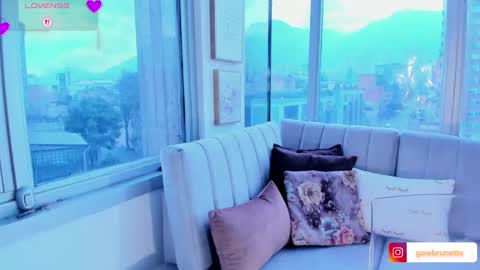 Mara online show from 02/09/25, 01:46