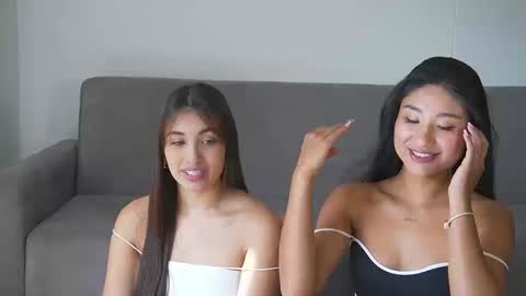 Mara online show from 09/11/25, 01:22