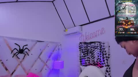 Megan  online show from 10/19/25, 07:58