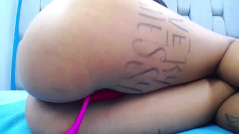 Snapshot of megann_boobs chatting on 01/09/25, 09:16 Megan online show from 01/09/25, 09:16