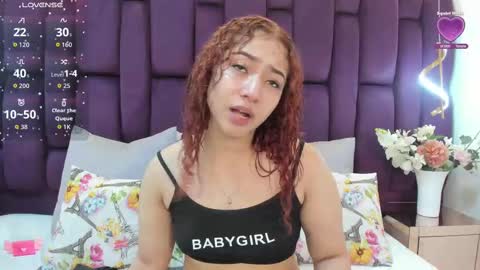 Snapshot of megannherrera chatting on 10/06/25, 12:02 Megan online show from 10/06/25, 12:02