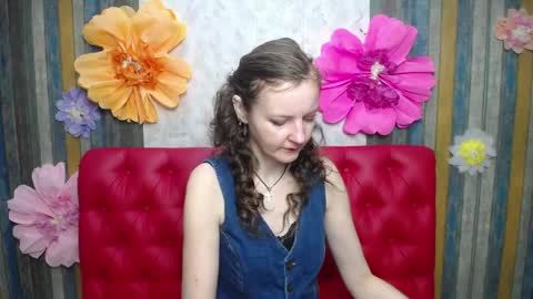 Snapshot of meganpirs chatting on 04/07/26, 05:08 MeganPirs online show from 04/07/26, 05:08