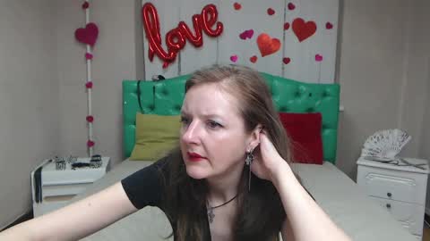 Snapshot of meganpirs chatting on 04/11/26, 06:01 MeganPirs online show from 04/11/26, 06:01