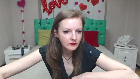 Snapshot of meganpirs chatting on 04/17/26, 05:16 MeganPirs online show from 04/17/26, 05:16