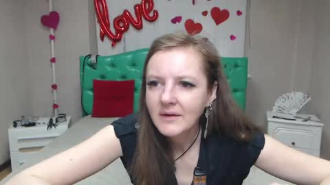 Snapshot of meganpirs chatting on 04/25/26, 05:10 MeganPirs online show from 04/25/26, 05:10