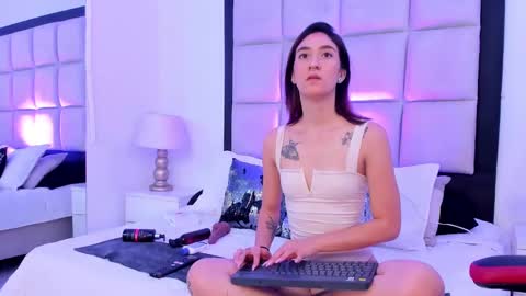 Snapshot of meganpresleyy chatting on 02/28/25, 01:36 Megan Presley online show from 02/28/25, 01:36