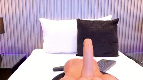 Megan  online show from 05/01/26, 10:47