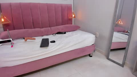 Megan  online show from 01/30/25, 01:11