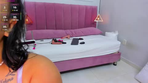 Megan  online show from 09/10/25, 08:20