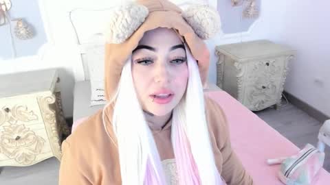 Megan online show from 10/18/25, 11:44