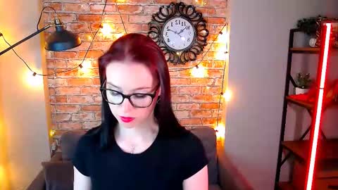 Snapshot of meganstones chatting on 10/03/25, 01:52 Megan online show from 10/03/25, 01:52