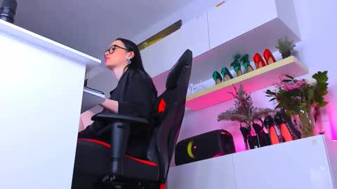 Snapshot of meganstones chatting on 02/18/26, 04:58 Megan online show from 02/18/26, 04:58