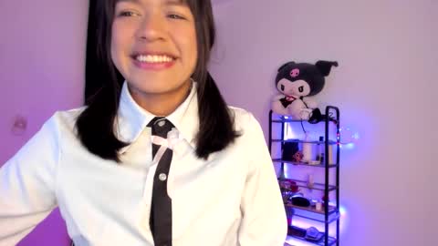 Snapshot of meganthompsonn chatting on 02/12/26, 06:36 Megan online show from 02/12/26, 06:36