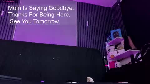 Megan online show from 06/25/26, 04:22