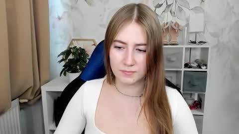 Megan online show from 12/16/25, 01:49