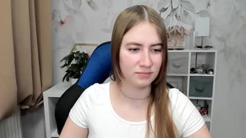 Megan online show from 12/19/25, 06:42