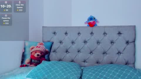 megansammy online show from 09/14/25, 03:00