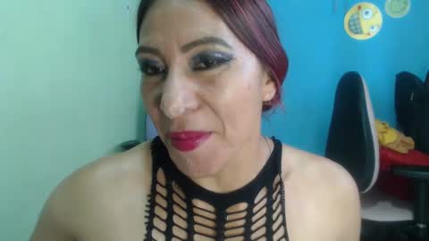 Snapshot of megara_love chatting on 01/10/25, 10:15 megara_love online show from 01/10/25, 10:15