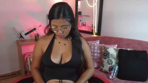 Snapshot of meggan_greey chatting on 07/30/26, 10:53 Your best slave online show from 07/30/26, 10:53