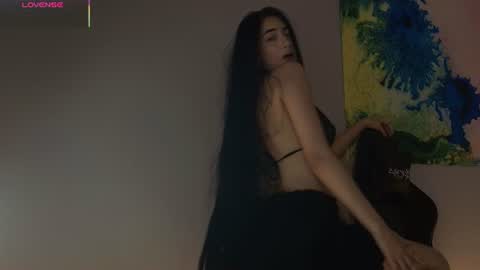 Snapshot of meggan_luxx chatting on 06/20/26, 11:07 MEGGAN LUXX online show from 06/20/26, 11:07