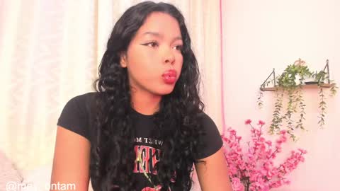 Snapshot of meggancarter chatting on 01/25/25, 12:38 online show from 01/25/25, 12:38