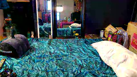 meghan online show from 11/30/25, 10:25