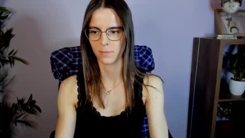 Snapshot of megi_erotic chatting on 03/07/25, 08:44 Megi online show from 03/07/25, 08:44