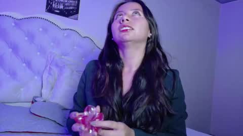 Snapshot of mei_hells chatting on 03/08/26, 12:08 Mei online show from 03/08/26, 12:08