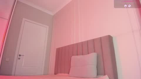 Snapshot of mei_lean chatting on 03/09/26, 12:36 Mei online show from 03/09/26, 12:36