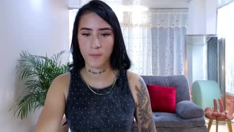 Mei online show from 02/06/25, 08:13