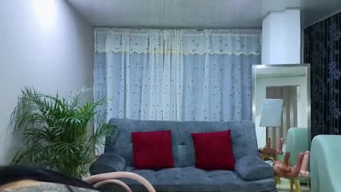 Mei online show from 02/14/25, 12:09